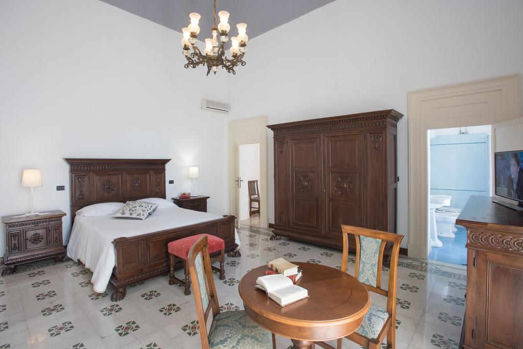 Palazzo Scarciglia - Dimora D'Epoca Minervino di Lecce Ngoại thất bức ảnh