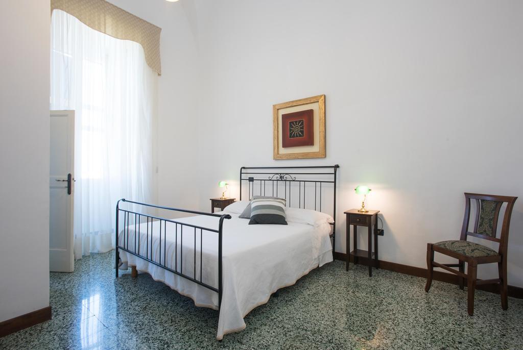 Palazzo Scarciglia - Dimora D'Epoca Minervino di Lecce Phòng bức ảnh
