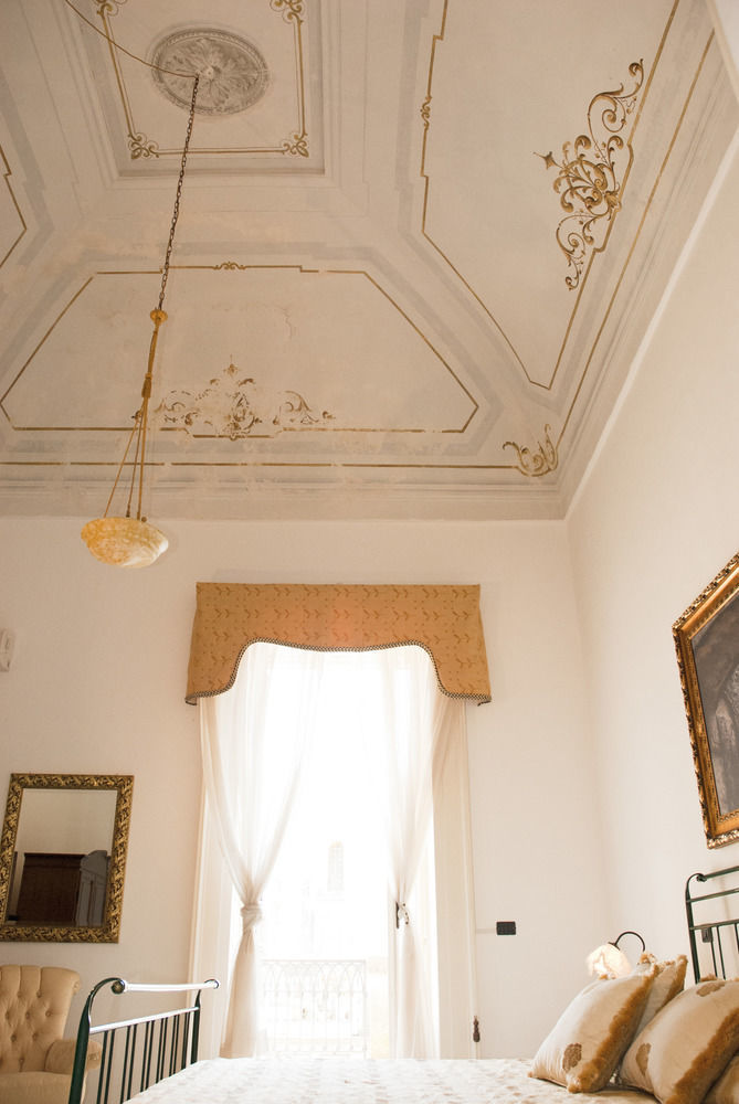 Palazzo Scarciglia - Dimora D'Epoca Minervino di Lecce Ngoại thất bức ảnh